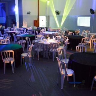 Centro de Eventos Impacto Aluguel de Mesas e Cadeiras Sorocaba Aluguel de Mesa para Eventos Sorocaba