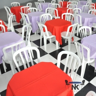 Conjunto de Mesa Bistrô com Banquetas Aluguel de Mesa Soroca Aluguel de cadeiras para Eventos sorocaba Locação de Mesas e Cadeira Sorocaba